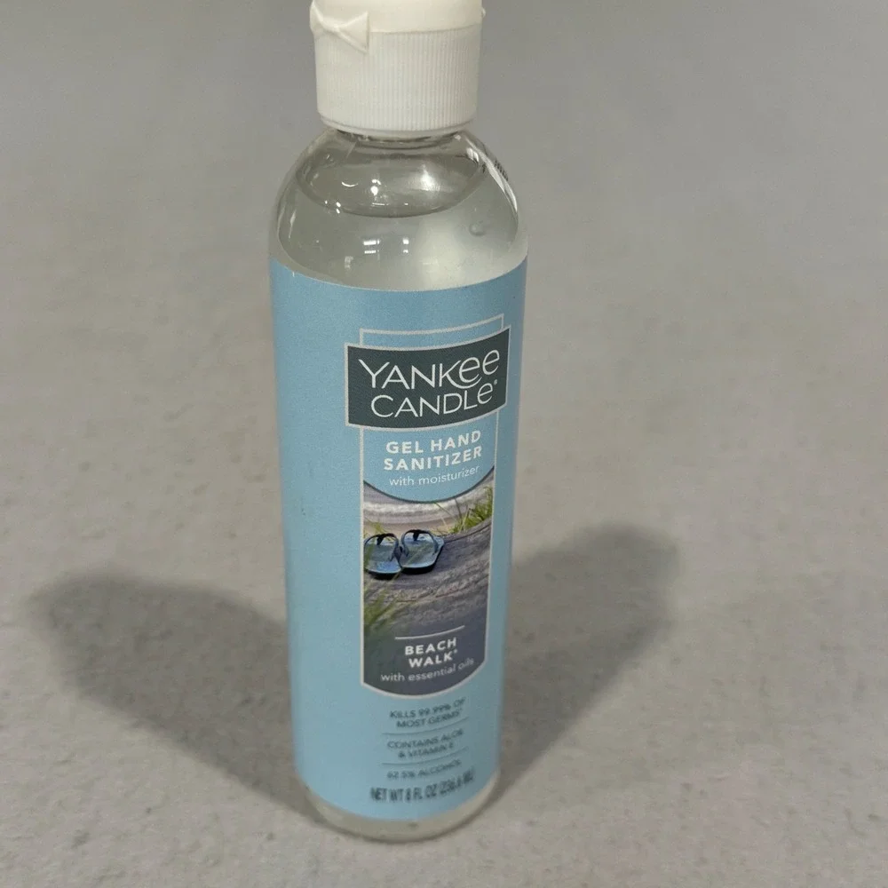 Yankee Candle Gel Hand Sanitizer Beach Walk 8 oz Moisturizing Essential Oils